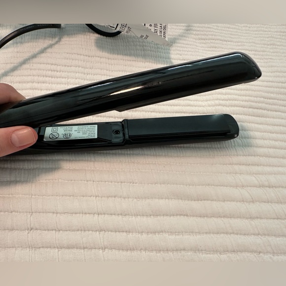 Sultra -The Bombshell Curl, Wave & Straight Iron - Picture 5 of 6